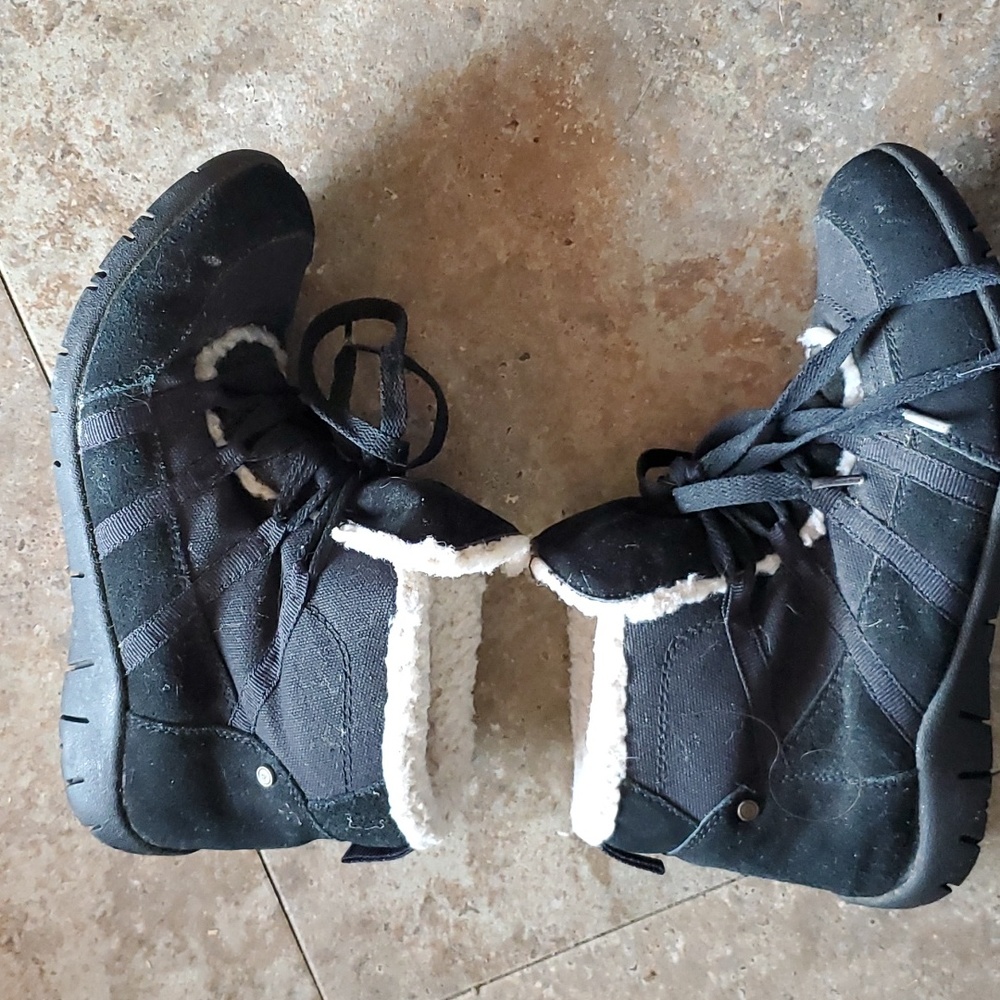 Winter boots - Picture 3 of 6